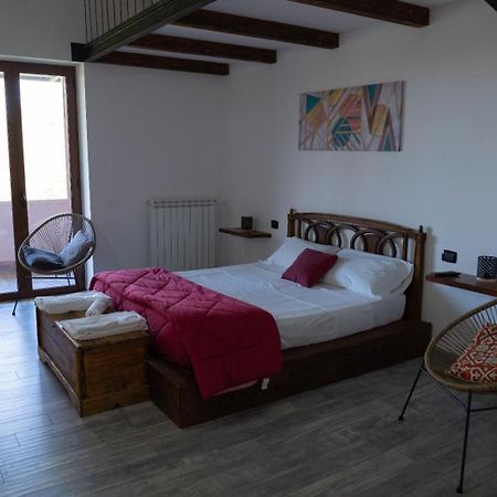 Il Melograno Ristorante E B&B Benevento Esterno foto