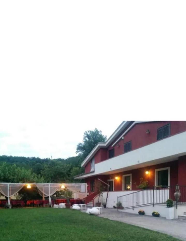 Il Melograno Ristorante E B&B Benevento Esterno foto