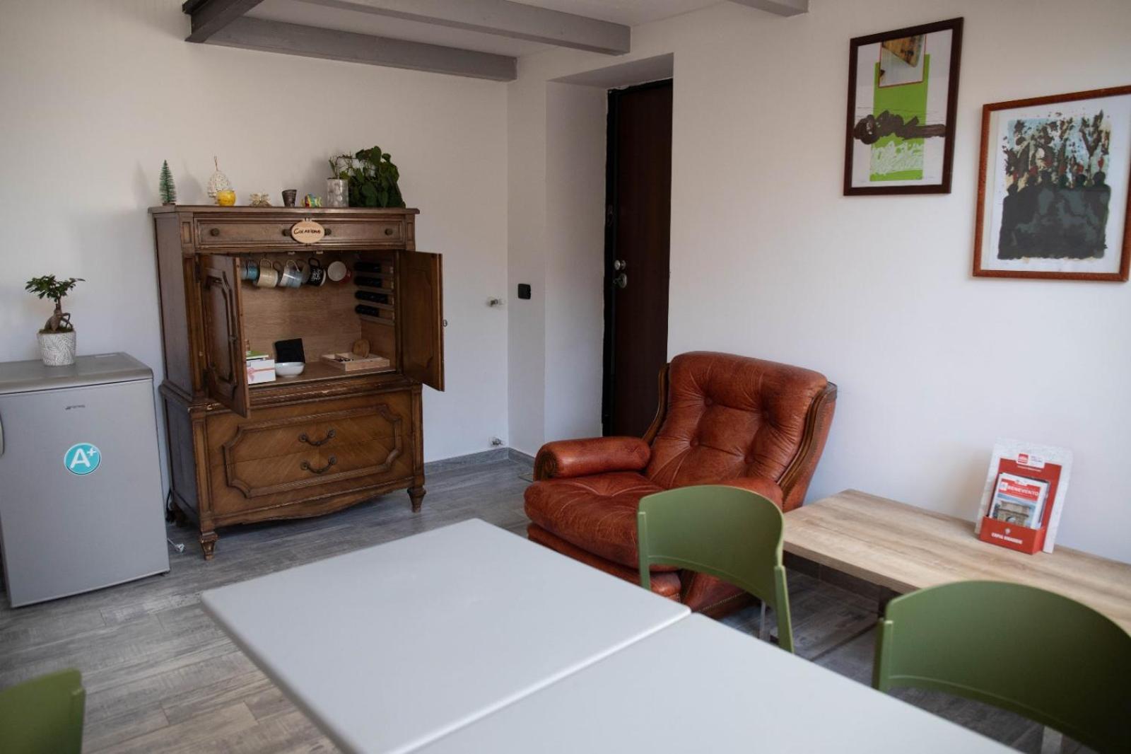 Il Melograno Ristorante E B&B Benevento Esterno foto